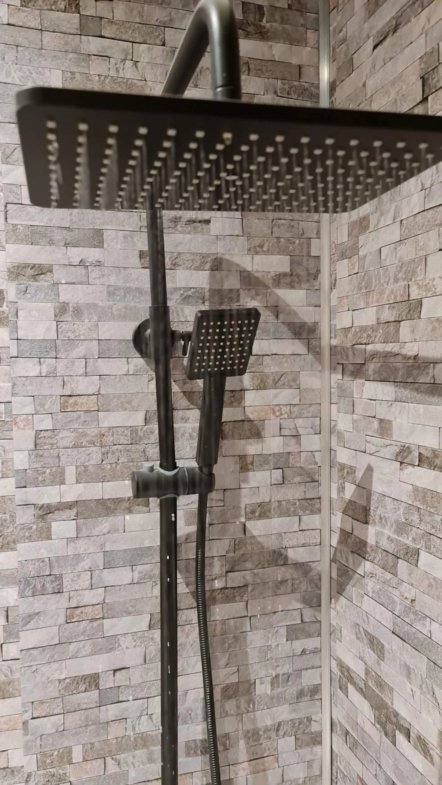 Sala de estar luminosa